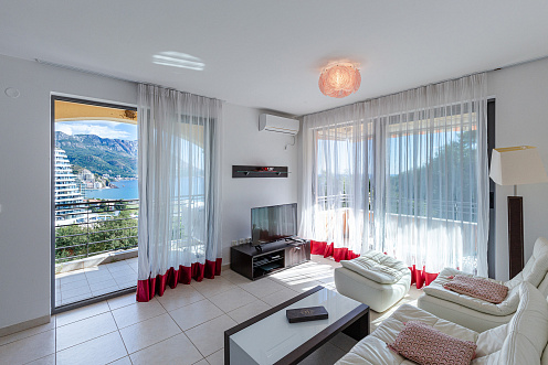 Ideal apartments for holidays and investments in Becici